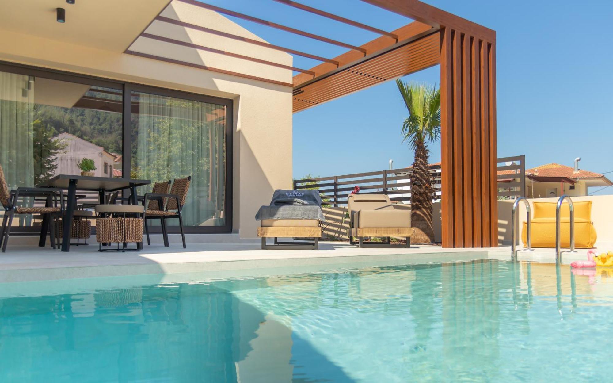 Ntinas Seaside Suites Скала Потамияс Екстериор снимка