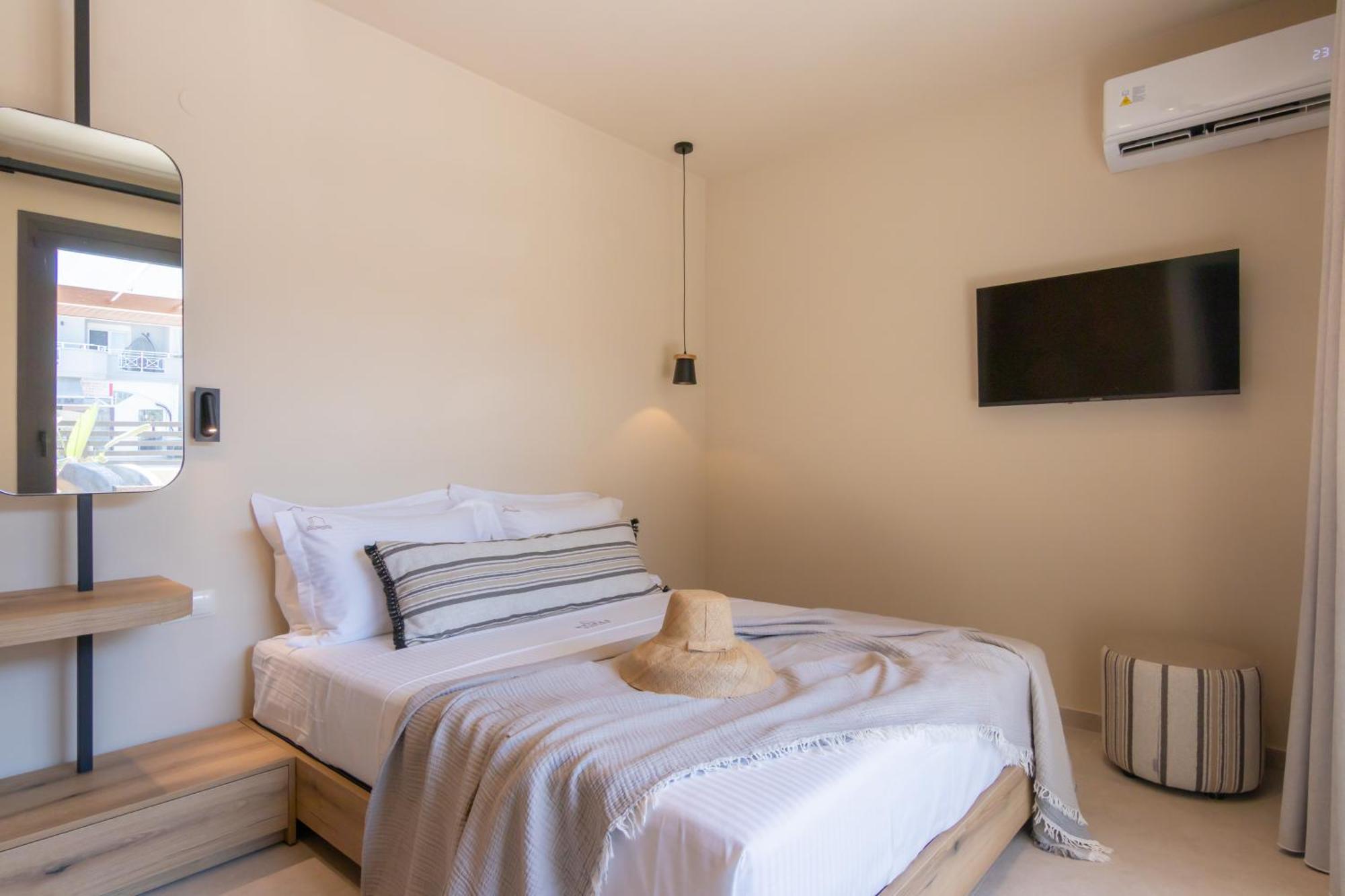 Ntinas Seaside Suites Скала Потамияс Екстериор снимка