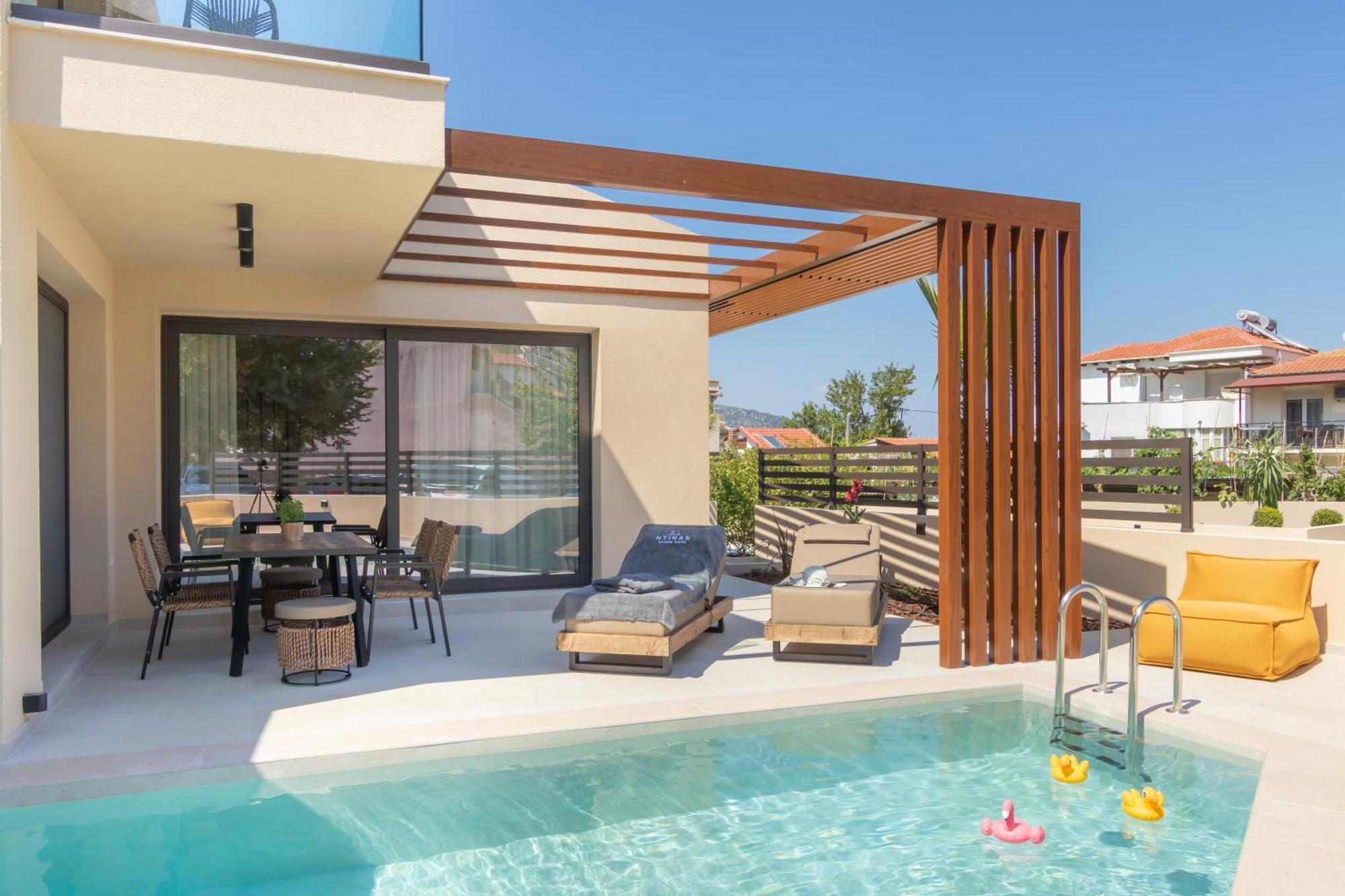 Ntinas Seaside Suites Скала Потамияс Екстериор снимка