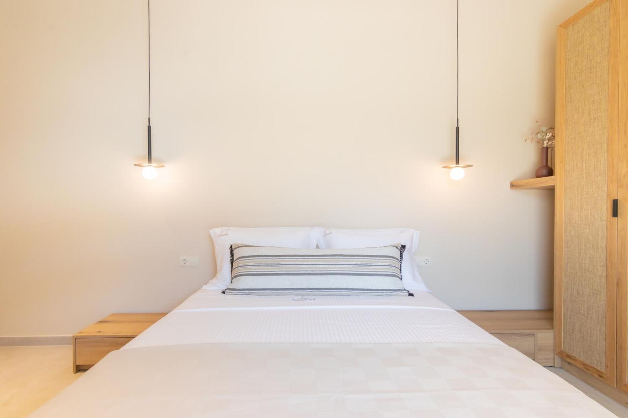 Ntinas Seaside Suites Скала Потамияс Екстериор снимка