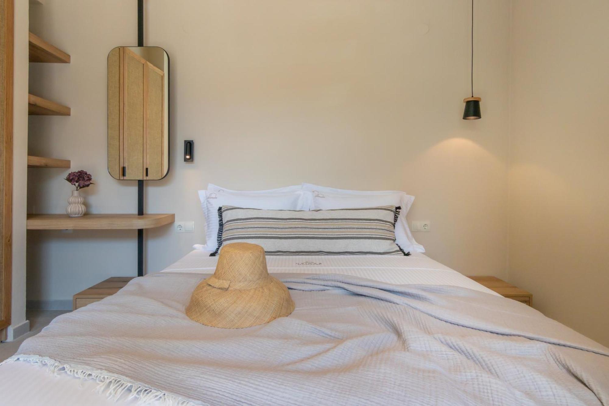 Ntinas Seaside Suites Скала Потамияс Екстериор снимка