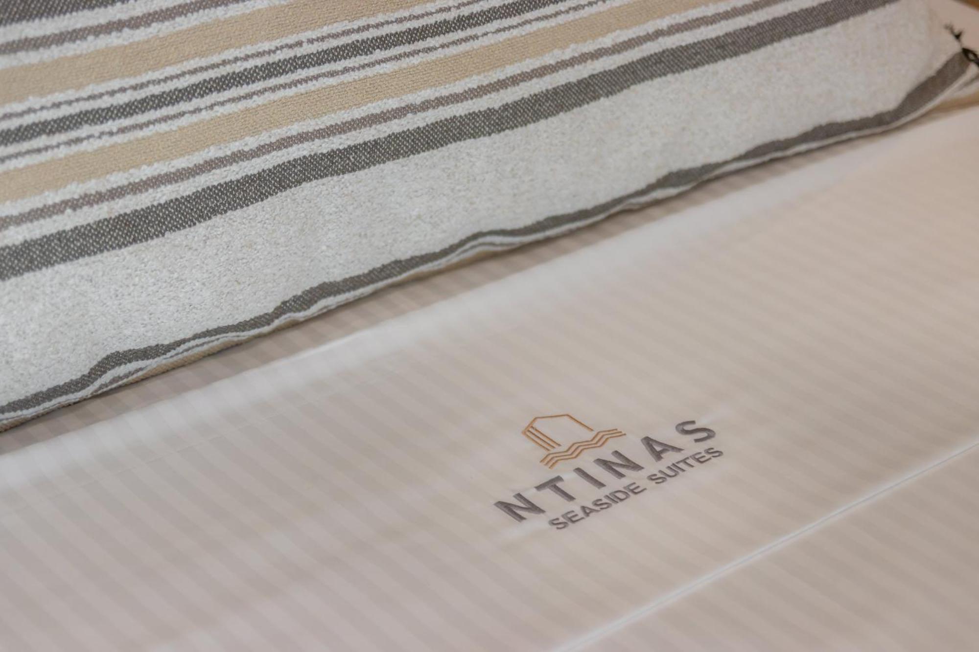 Ntinas Seaside Suites Скала Потамияс Екстериор снимка
